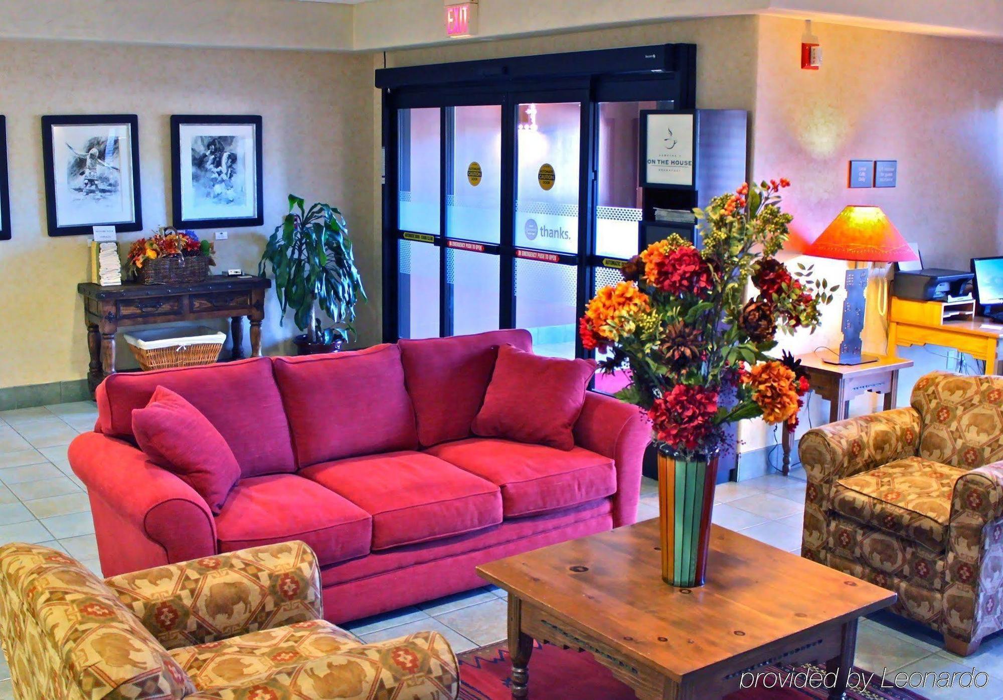 Hampton Inn Taos Interior photo